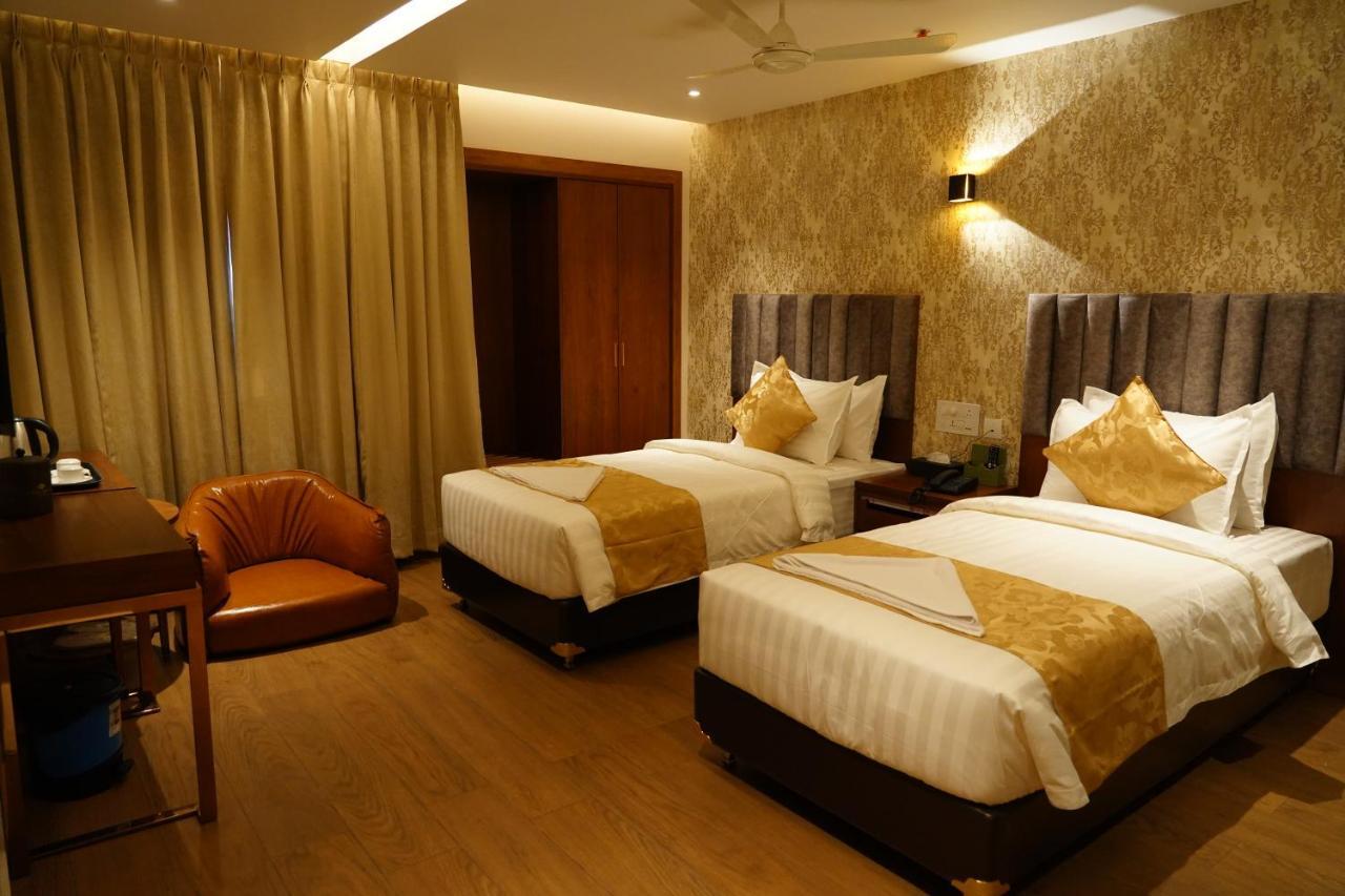 Hotel The Kings Park Grand-Near Us Consulate Chennai Esterno foto