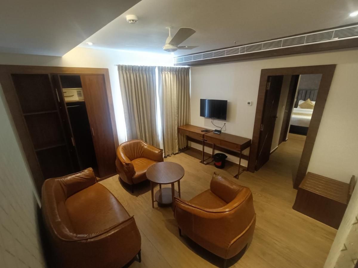 Hotel The Kings Park Grand-Near Us Consulate Chennai Esterno foto