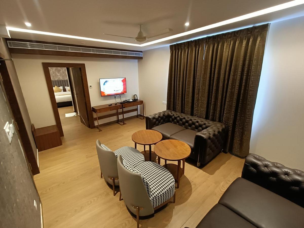 Hotel The Kings Park Grand-Near Us Consulate Chennai Esterno foto