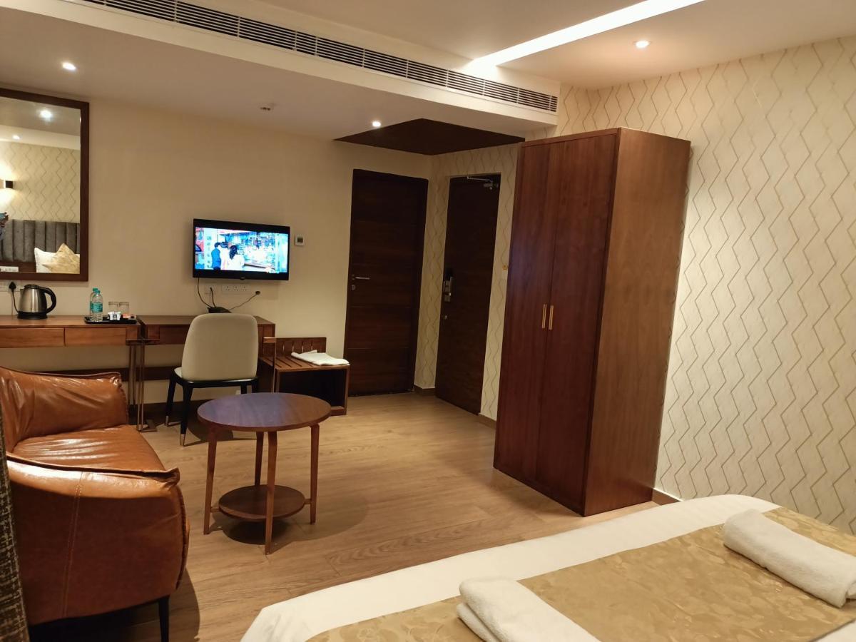 Hotel The Kings Park Grand-Near Us Consulate Chennai Esterno foto