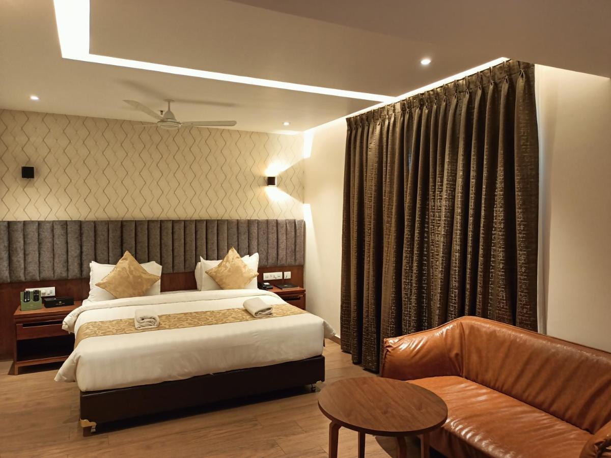 Hotel The Kings Park Grand-Near Us Consulate Chennai Esterno foto