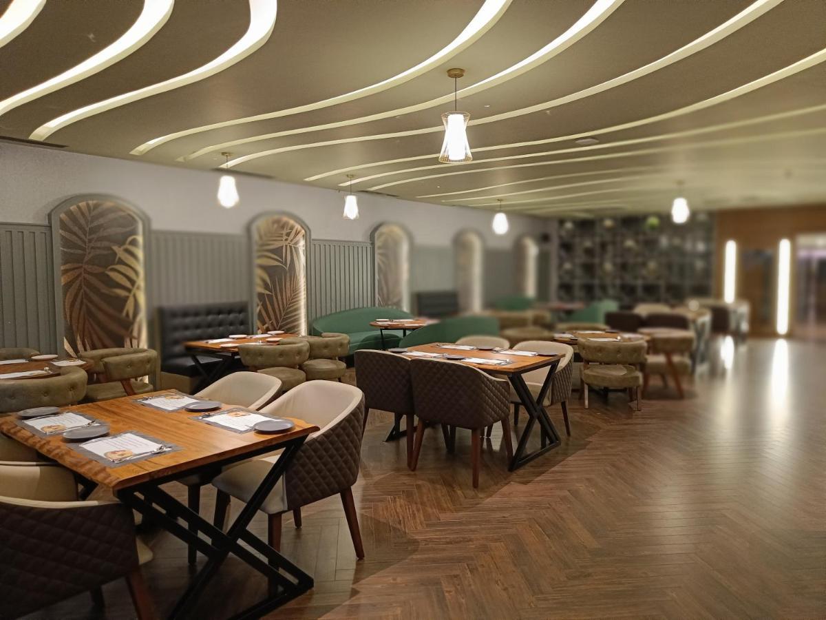 Hotel The Kings Park Grand-Near Us Consulate Chennai Esterno foto
