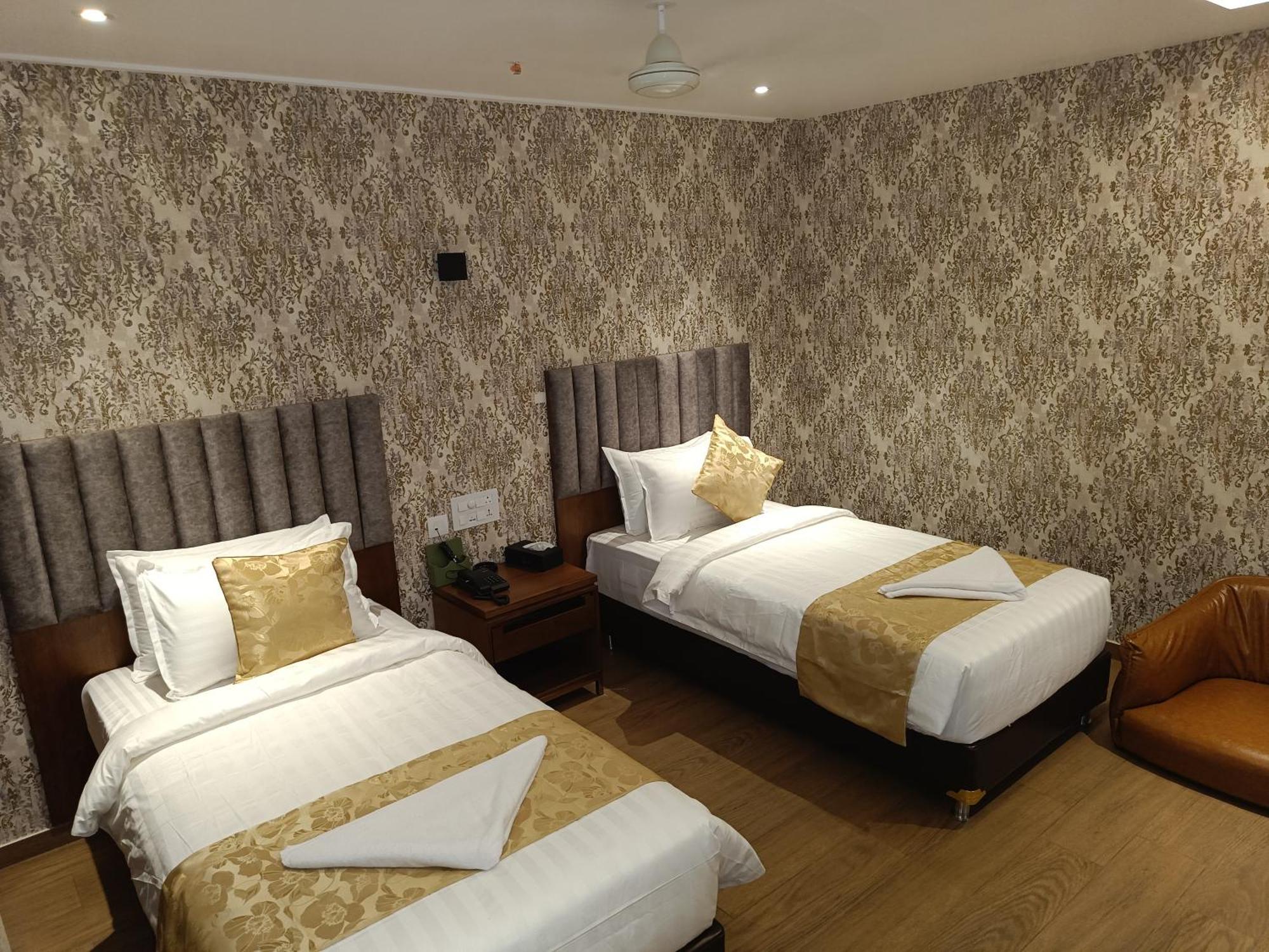 Hotel The Kings Park Grand-Near Us Consulate Chennai Esterno foto