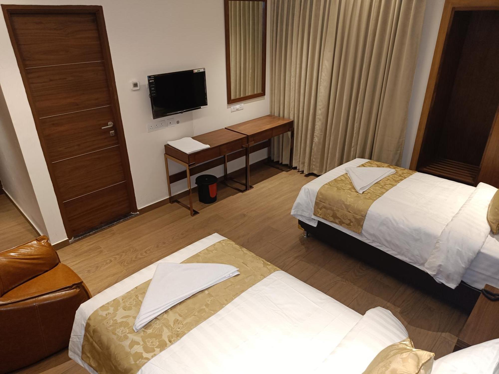 Hotel The Kings Park Grand-Near Us Consulate Chennai Esterno foto