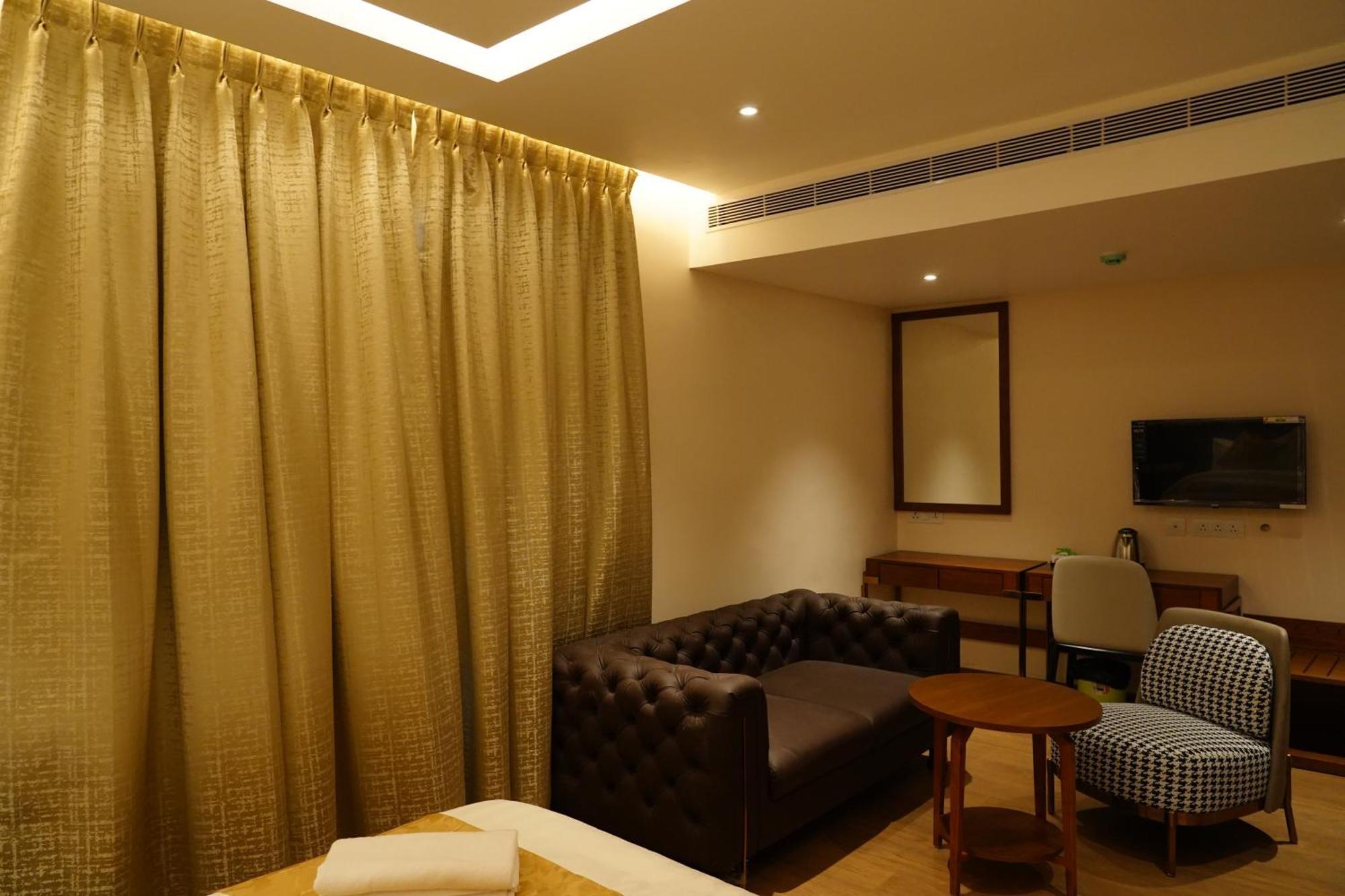 Hotel The Kings Park Grand-Near Us Consulate Chennai Esterno foto