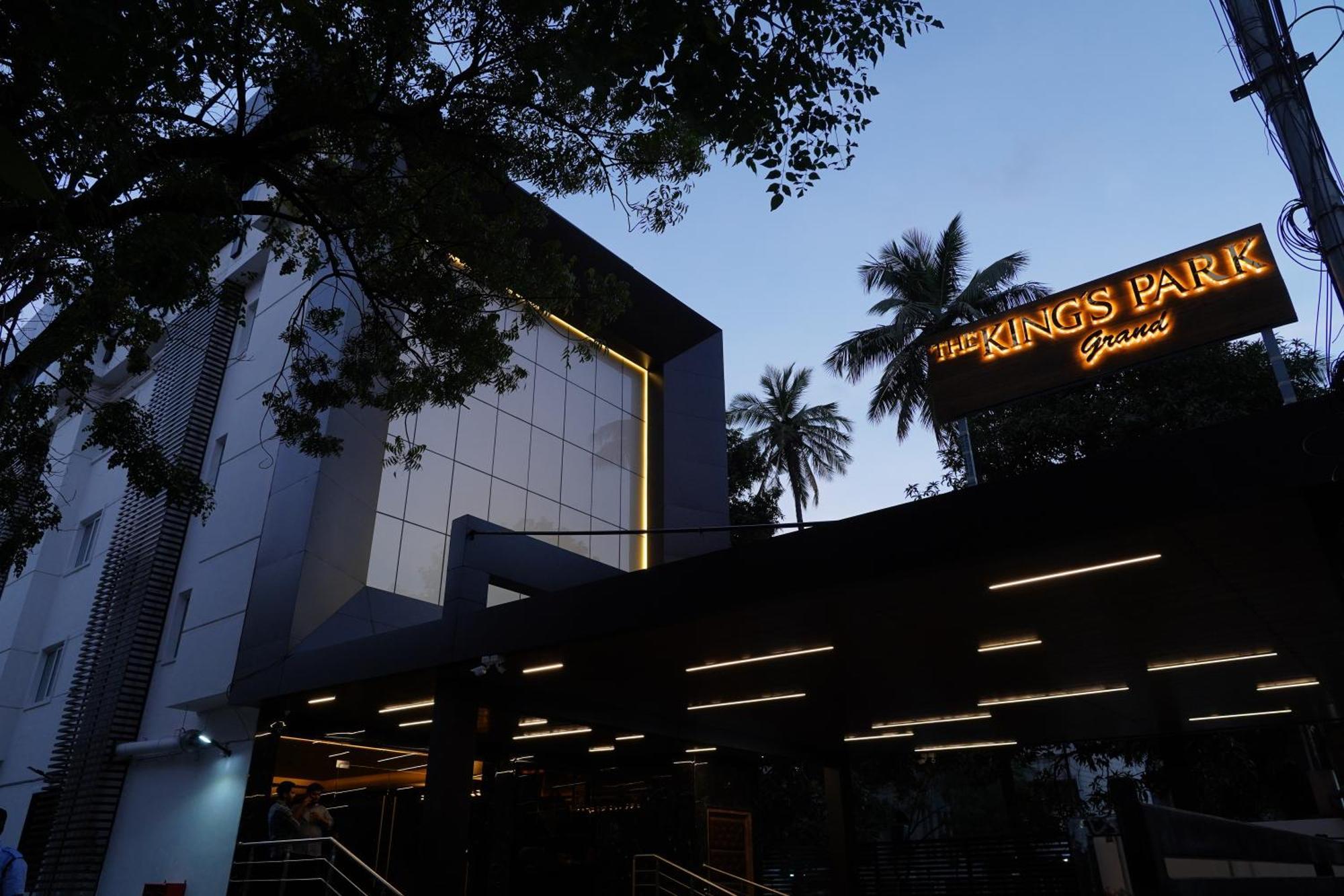Hotel The Kings Park Grand-Near Us Consulate Chennai Esterno foto