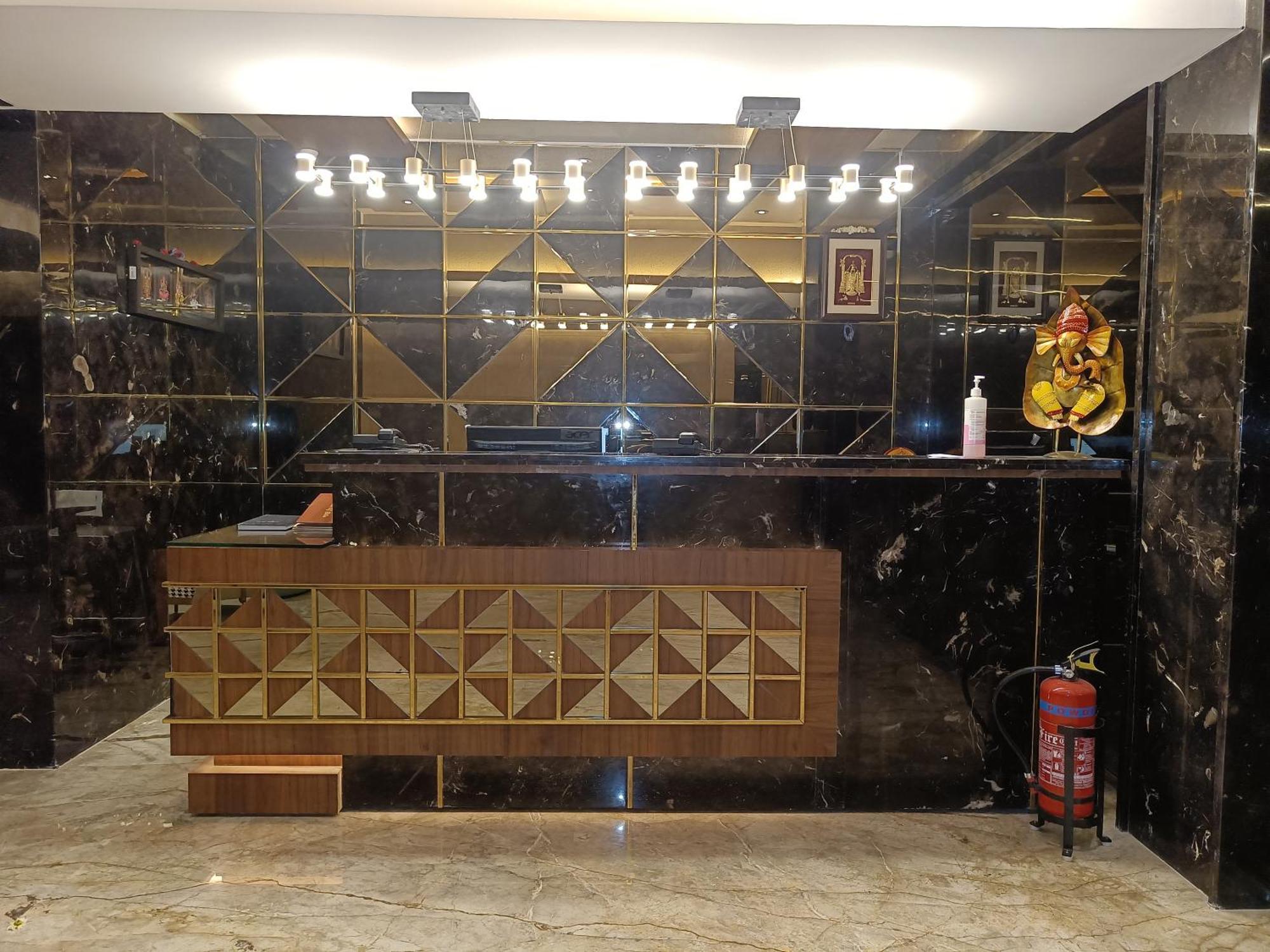 Hotel The Kings Park Grand-Near Us Consulate Chennai Esterno foto