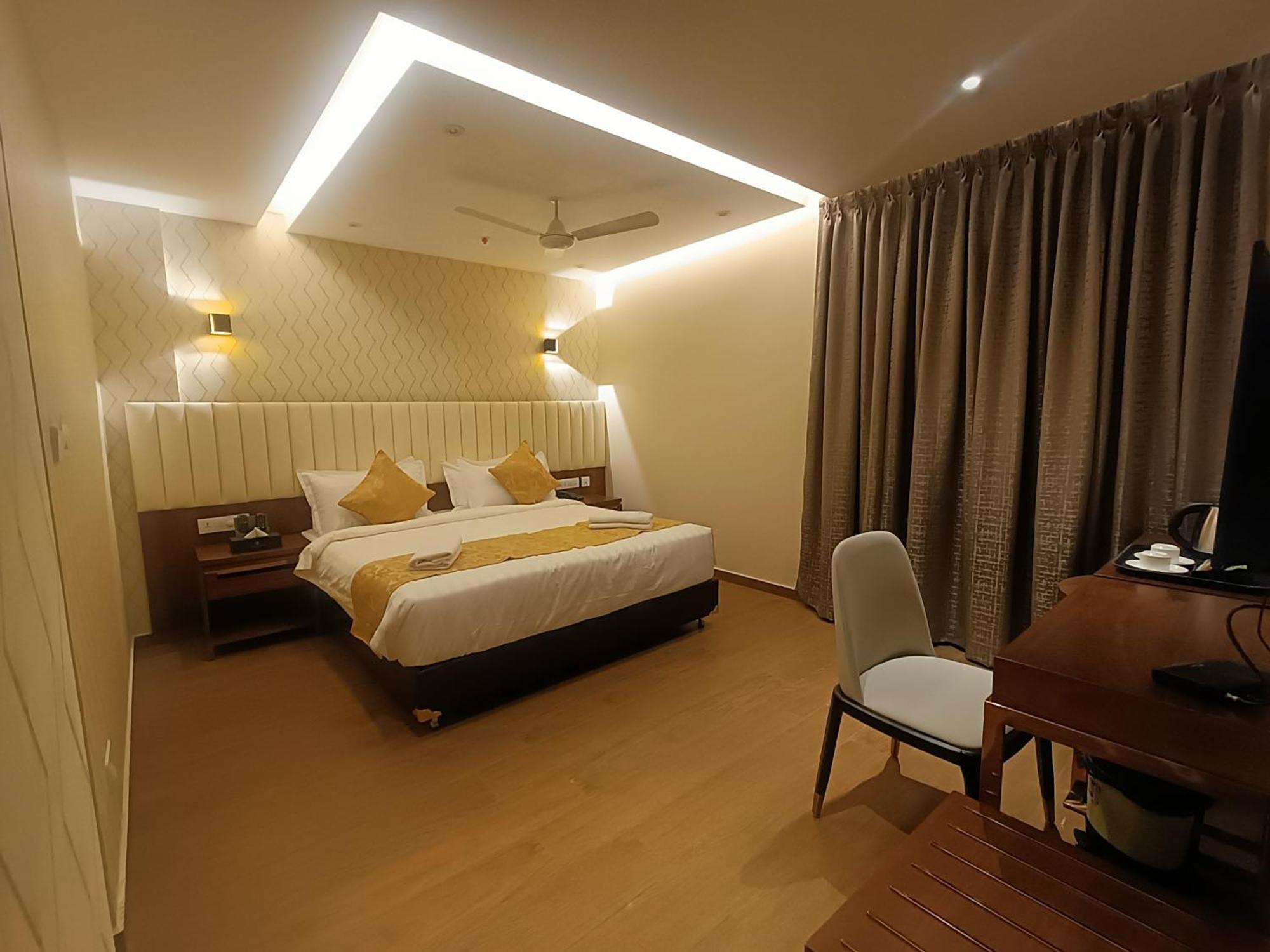 Hotel The Kings Park Grand-Near Us Consulate Chennai Esterno foto