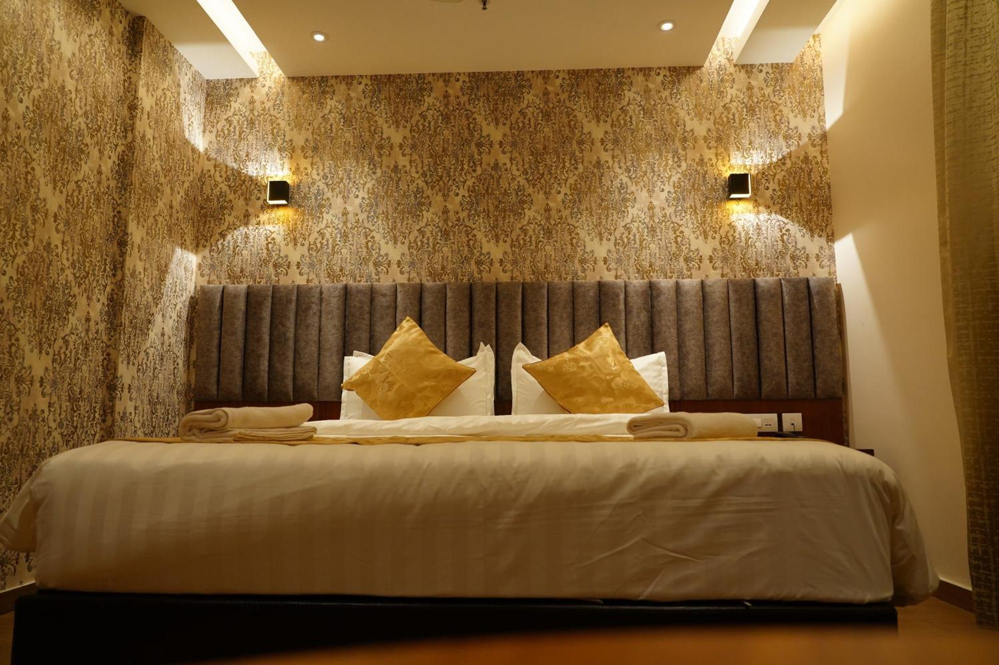 Hotel The Kings Park Grand-Near Us Consulate Chennai Esterno foto